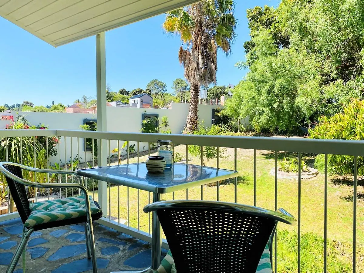 Southern Cross Guesthouse Somerset West Gasthof