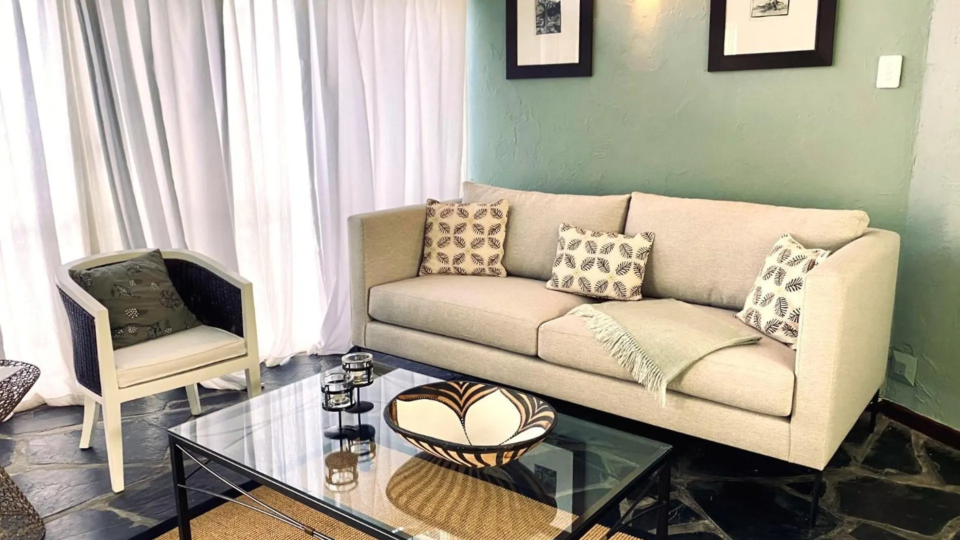 Southern Cross Guesthouse Somerset West 4*,